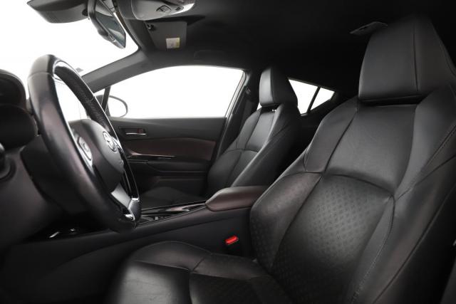 Toyota C-Hr image 3