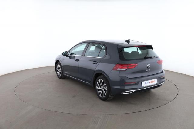 Volkswagen Golf image 3