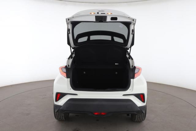 Toyota C-Hr image 4