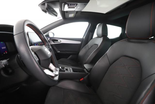 Seat Leon image 5
