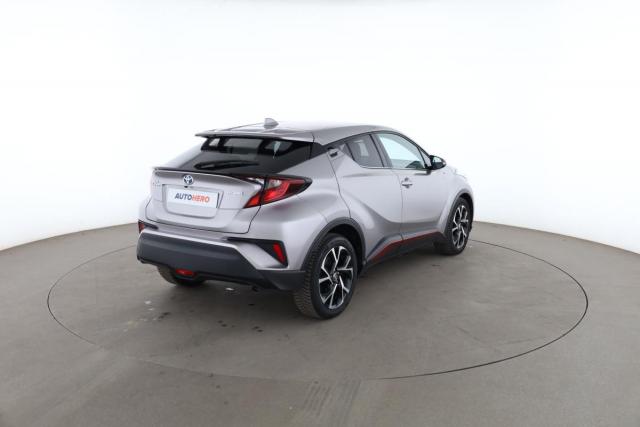 Toyota C-Hr image 6