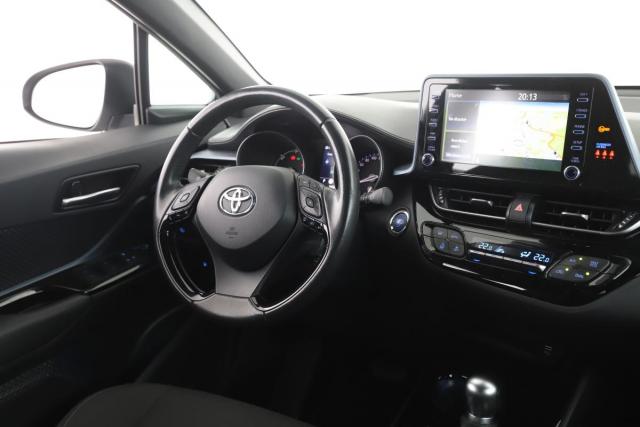 Toyota C-Hr image 7