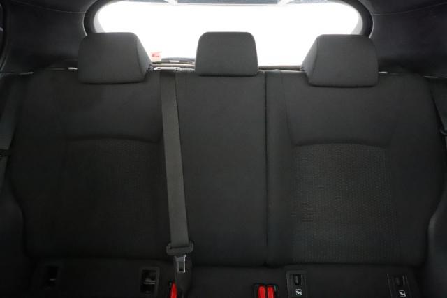 Toyota C-Hr image 5