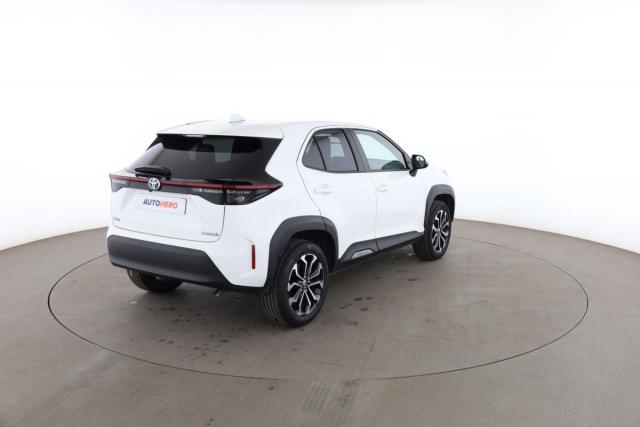 Toyota Yaris Cross image 3