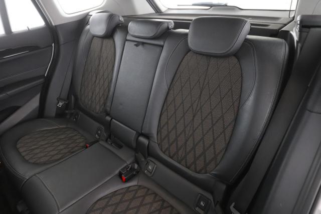 Bmw X1 image 2