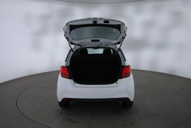 Toyota Yaris image 7