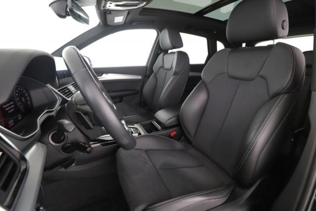 Audi Q5 image 1