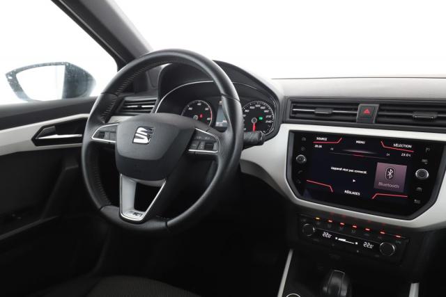 Seat Arona image 2