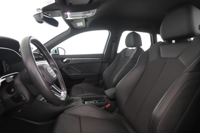 Audi Q3 image 6