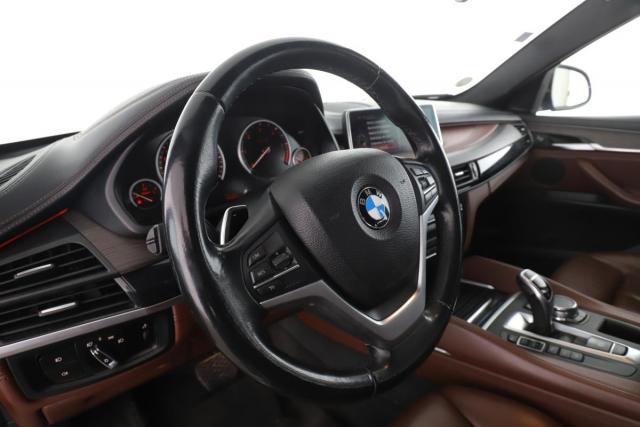 Bmw X6 image 4