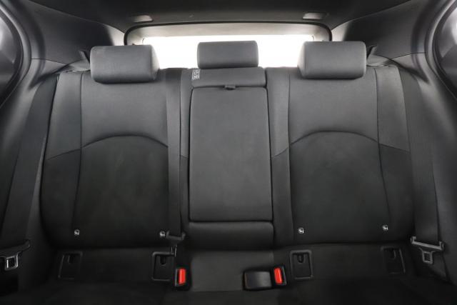 Lexus Ux image 9