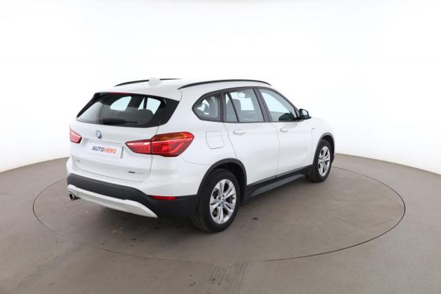Bmw X1 image 8