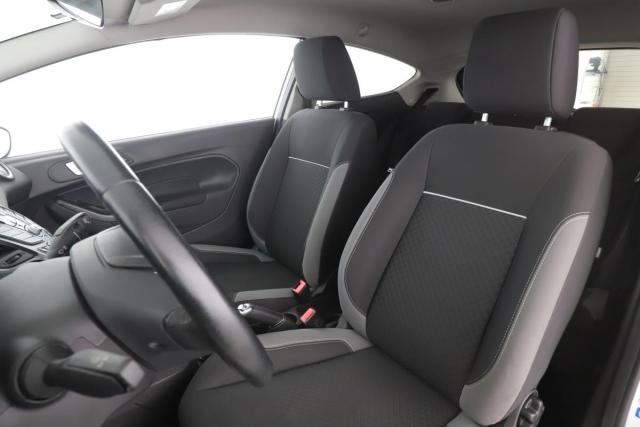 Ford Fiesta image 3