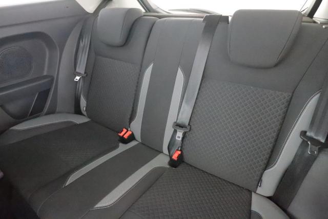 Ford Fiesta image 4