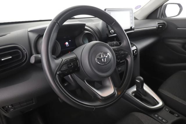 Toyota Yaris Cross image 1