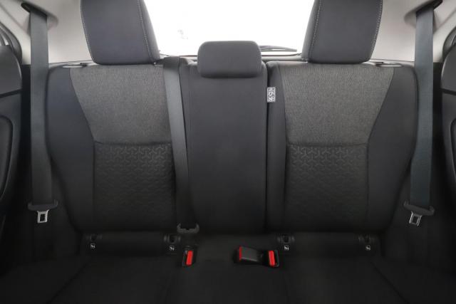 Toyota Yaris Cross image 9