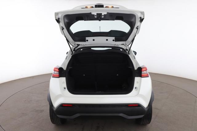 Nissan Juke image 3