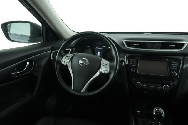 Nissan X-Trail image 5