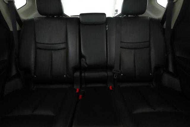 Nissan X-Trail image 9