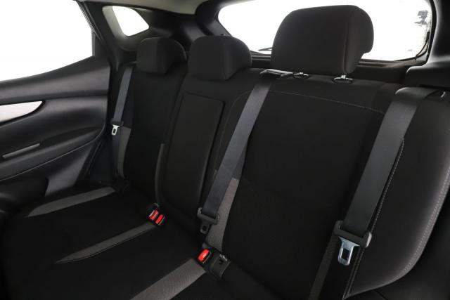 Nissan Qashqai image 9