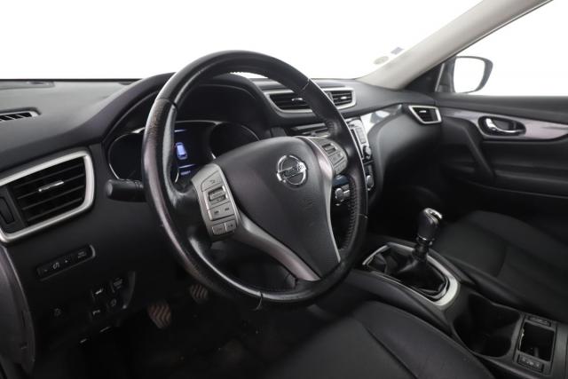 Nissan X-Trail image 8