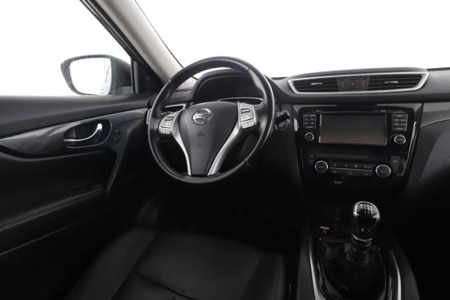 Nissan X-Trail image 5