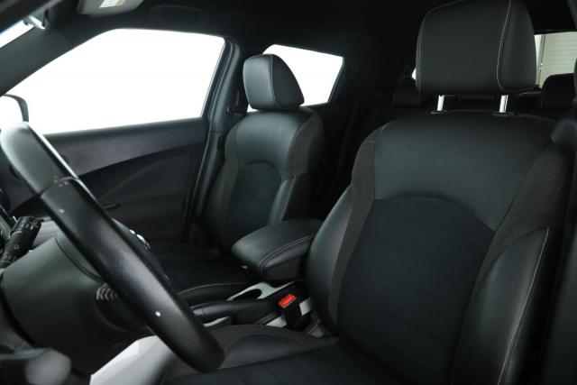 Nissan Juke image 6