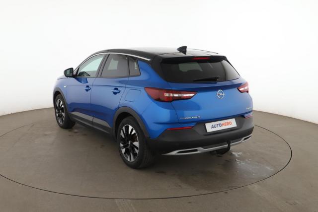 Opel Grandland X image 2
