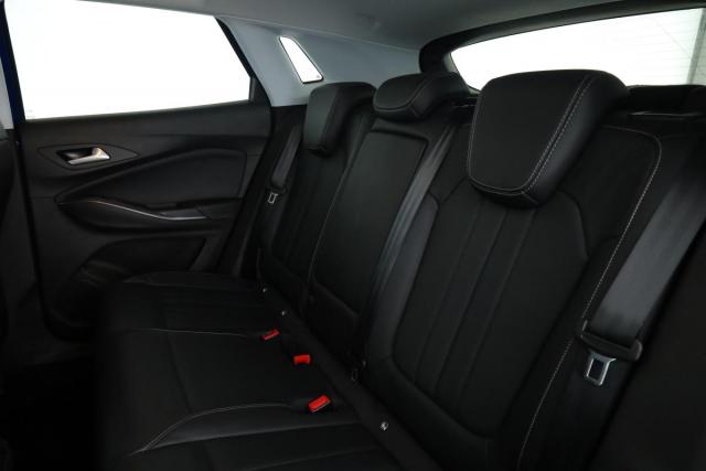 Opel Grandland X image 8