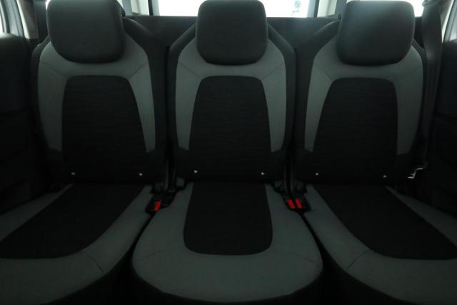 Citroen Grand C4 Picasso image 3