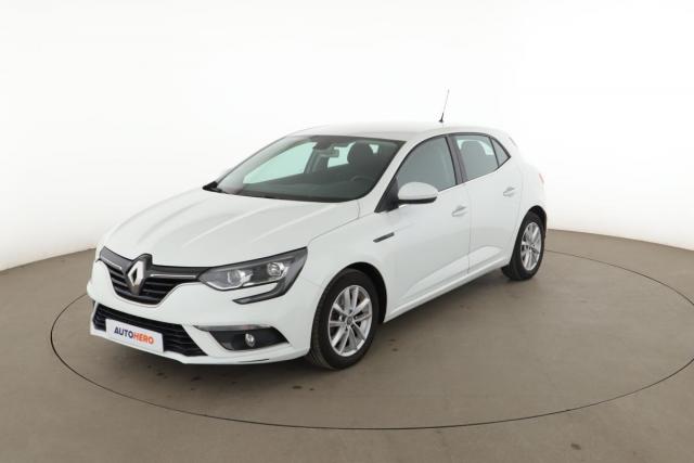 Renault Mégane à Issy Les Moulineaux – photo 1