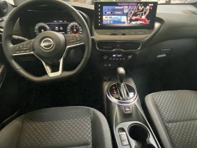 Nissan Juke image 4