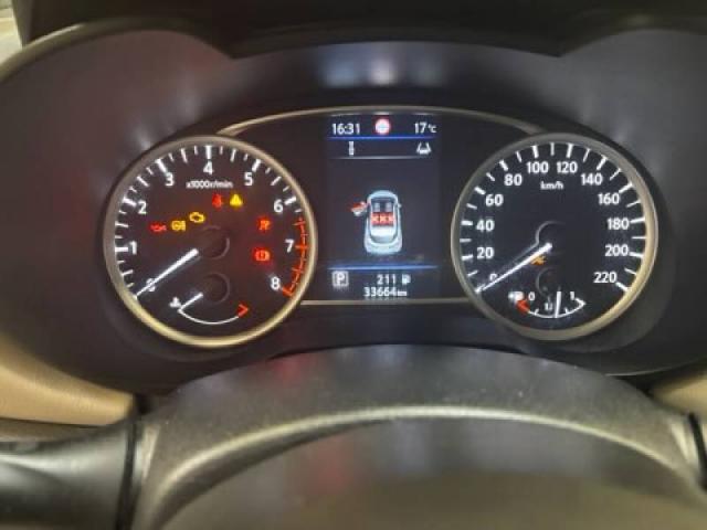 Nissan Micra image 5