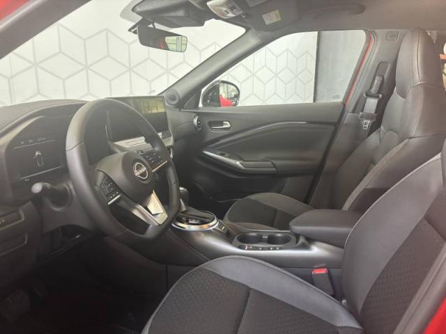 Nissan Juke image 9