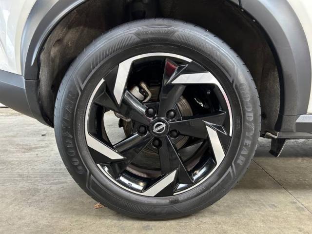 Nissan Juke image 1