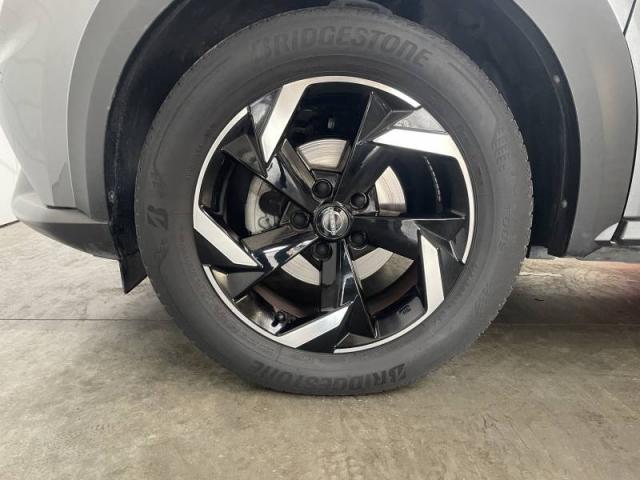 Nissan Juke image 6