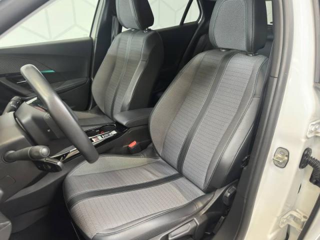 Peugeot 2008 image 4