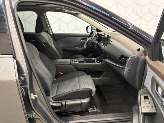 Nissan X-Trail image 1