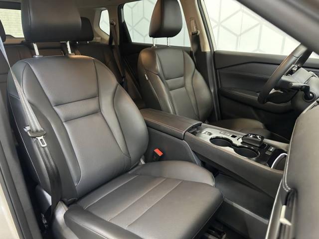 Nissan X-Trail image 4