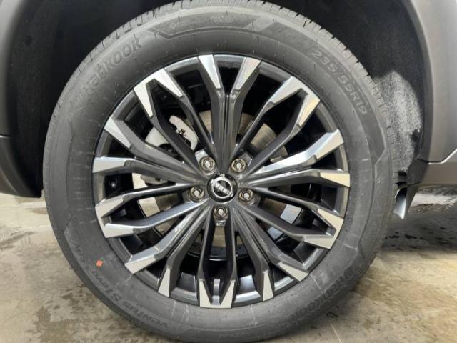 Nissan X-Trail image 3