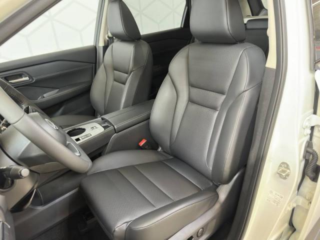 Nissan X-Trail image 1