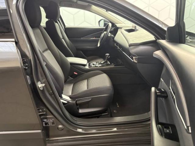 Mazda Cx-30 image 1
