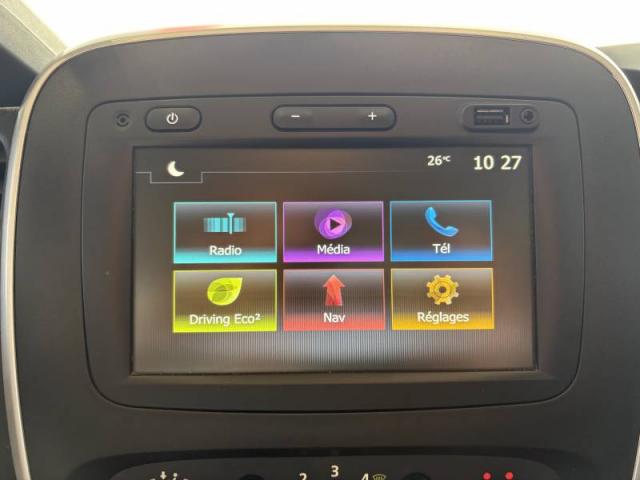 Nissan Nv300 image 2