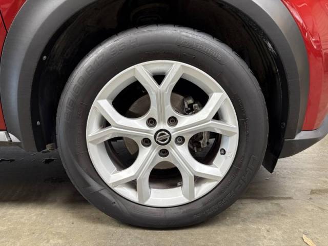 Nissan Juke image 5