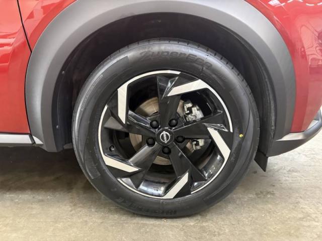 Nissan Juke image 2