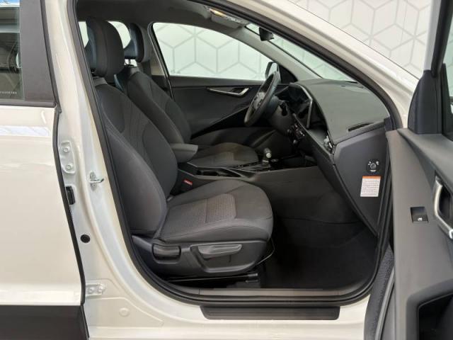 Kia Niro image 3