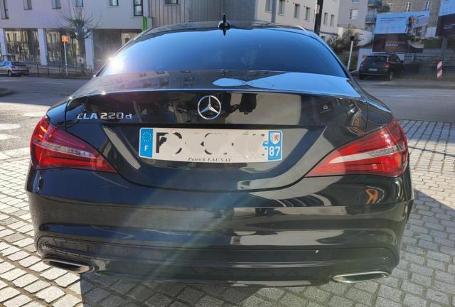 Mercedes Benz Cla image 9
