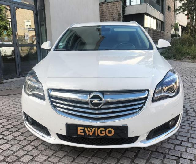 Opel Insignia Sports Tourer image 4