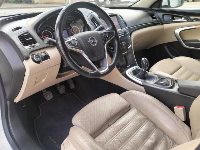 Opel Insignia Sports Tourer image 9