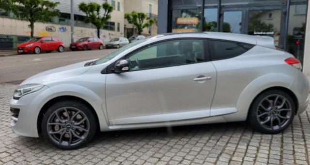 Renault Mégane Coupé image 1